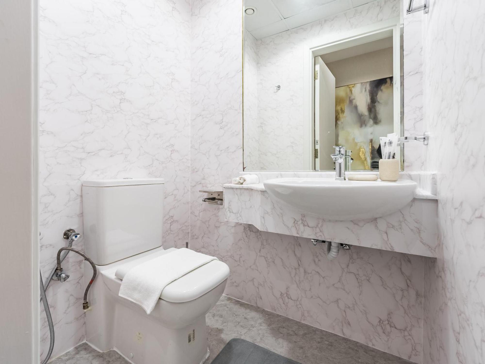 The Mallorca - Perfect Location 1bd Apartment Dubai